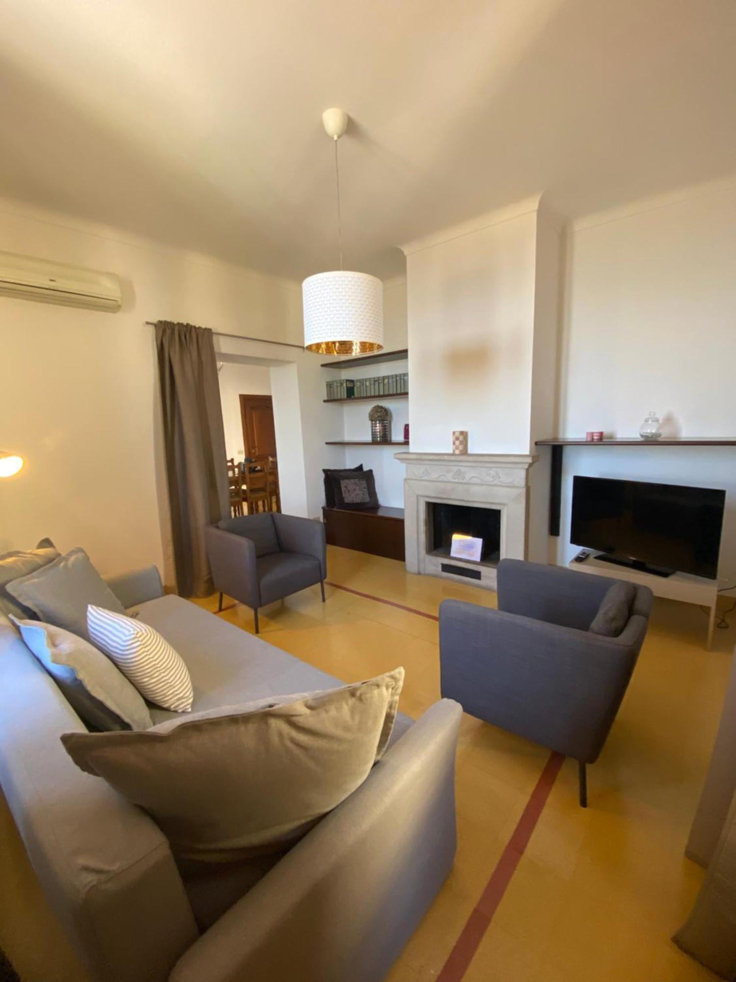 Palazzo Pia Rooms Valdragone 외부 사진